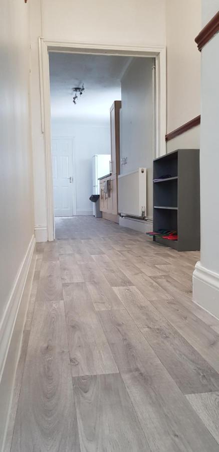 U-Din Homes ويموث المظهر الخارجي الصورة